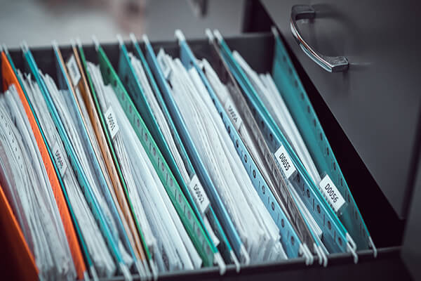 bankruptcy-and-insolvency-records-and-files Filing cabinet drawer full of bankrupty and insolvency records